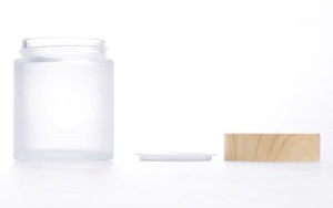 cream bottle3